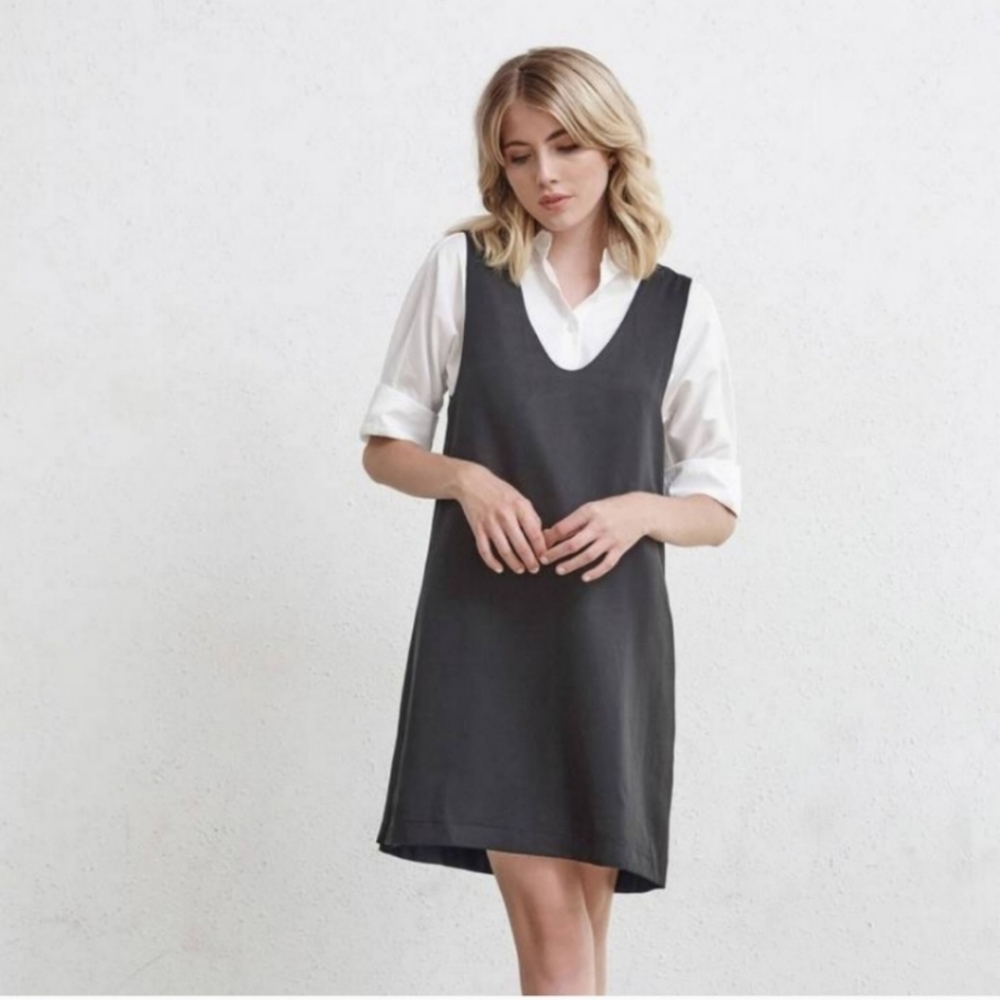 Vetta reversible dress black jumper chambray blue v neck midi